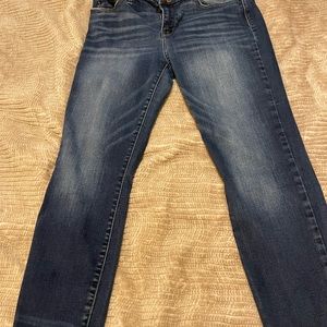 Judy Blue relaxed fit jeans.  Size 15/32